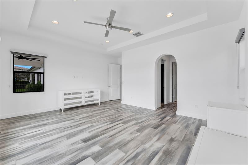 Image 17 of 42 For 1286 113th Way