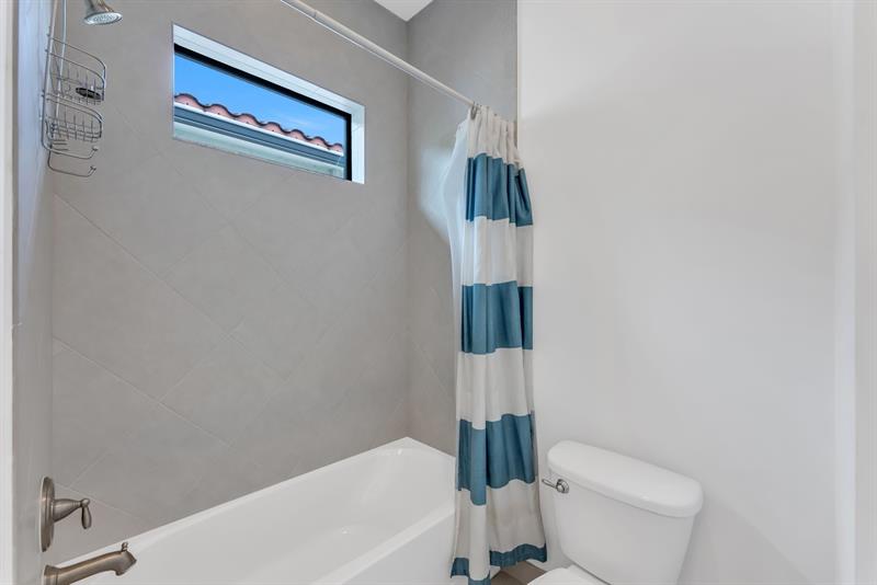 Image 28 of 42 For 1286 113th Way