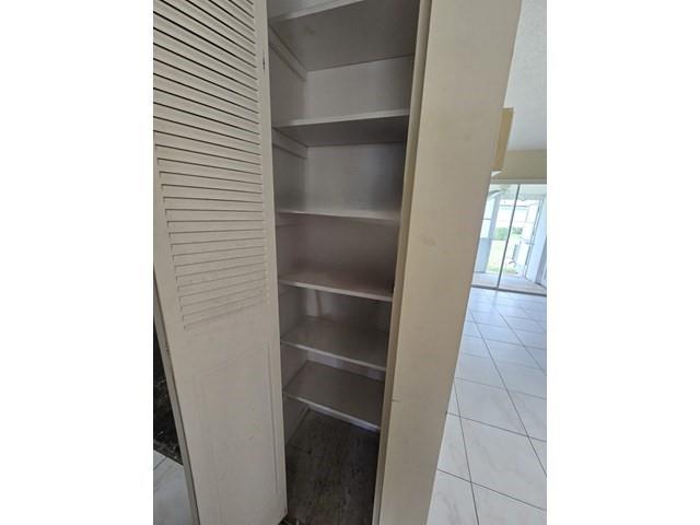 Image 11 of 30 For 2950 Crosley Dr  I