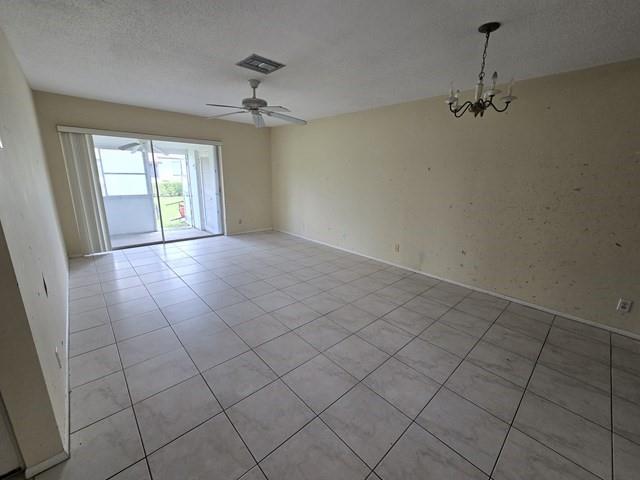 Image 5 of 30 For 2950 Crosley Dr  I