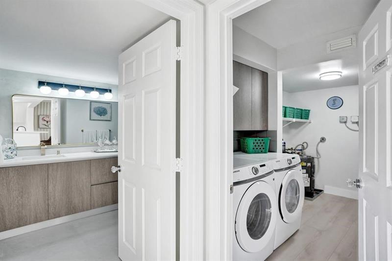 Image 32 of 48 For 2551 103rd Ave  109