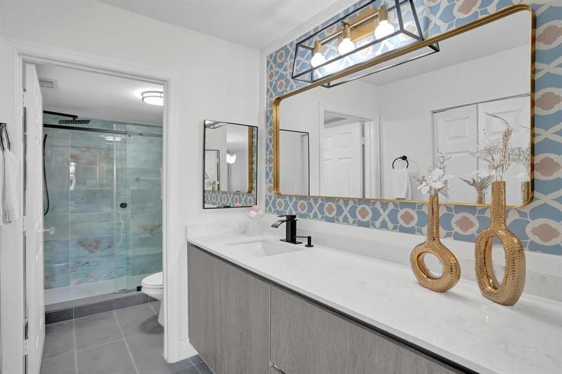 Image 40 of 48 For 2551 103rd Ave  109