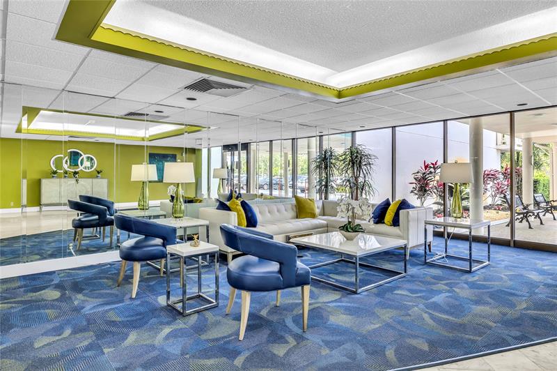 Image 18 of 24 For 4330 Hillcrest Dr  810