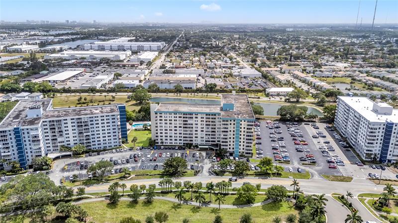 Image 22 of 24 For 4330 Hillcrest Dr  810