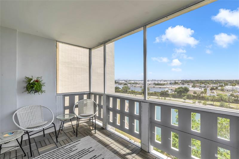 Image 8 of 24 For 4330 Hillcrest Dr  810