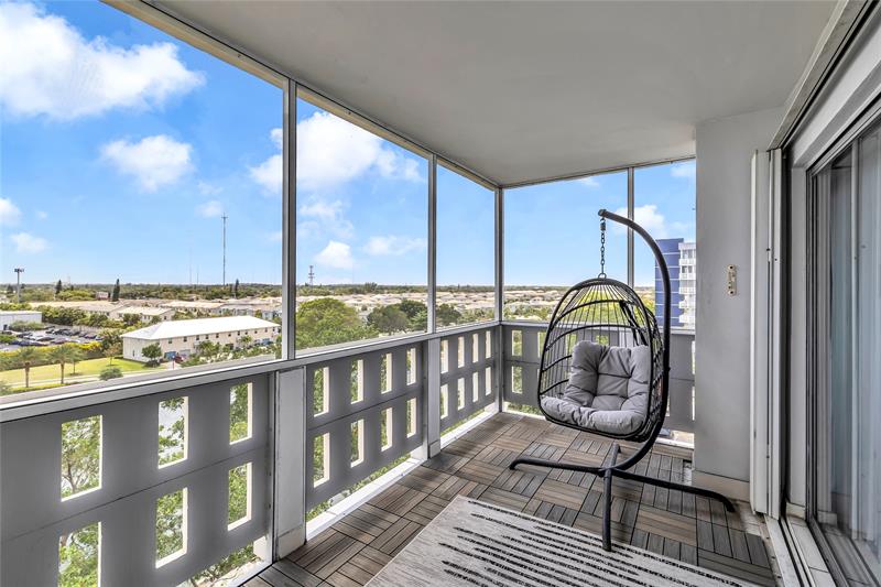 Image 9 of 24 For 4330 Hillcrest Dr  810