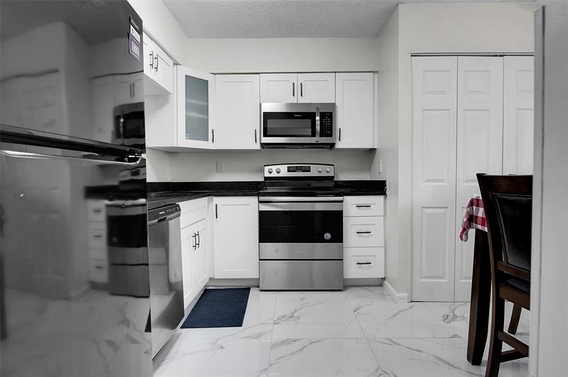 Image 13 of 40 For 260 76th Ave  207