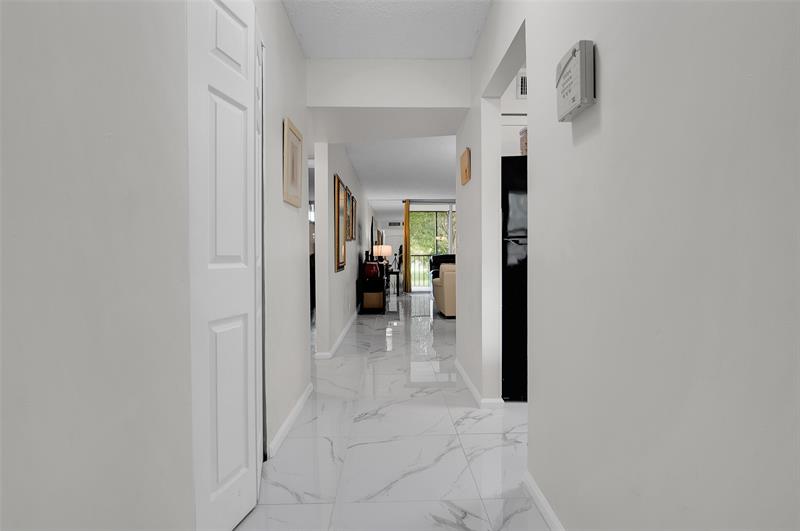 Image 17 of 40 For 260 76th Ave  207