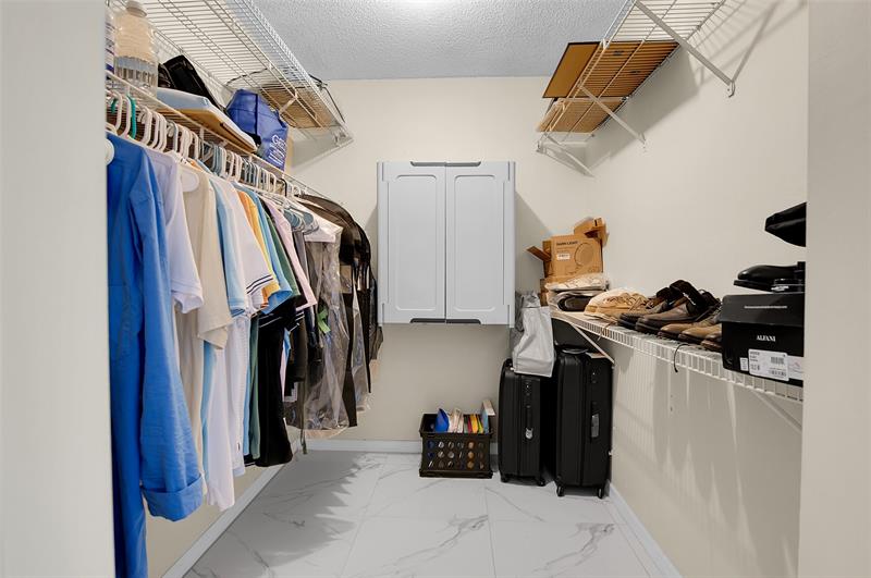 Image 18 of 40 For 260 76th Ave  207