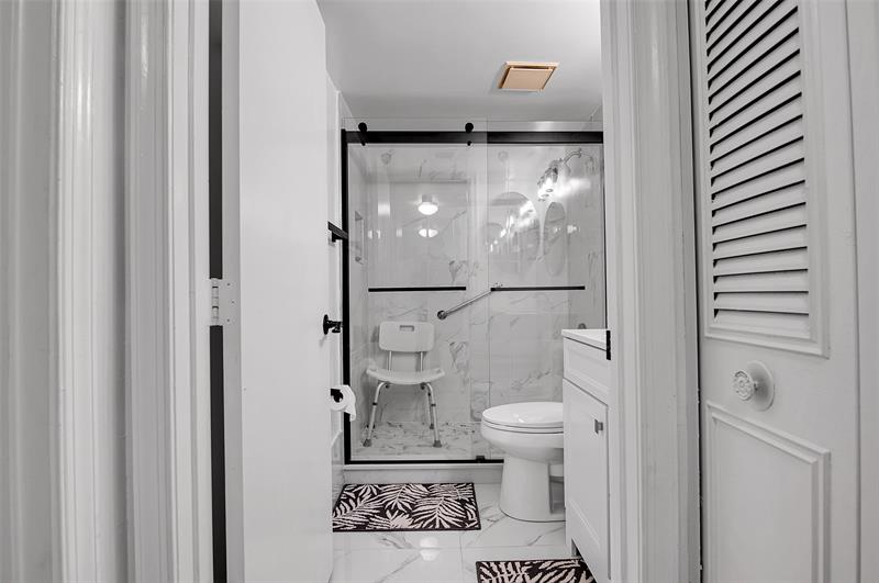 Image 24 of 40 For 260 76th Ave  207