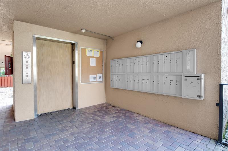 Image 32 of 40 For 260 76th Ave  207