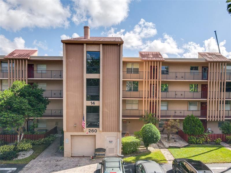 Image 34 of 40 For 260 76th Ave  207