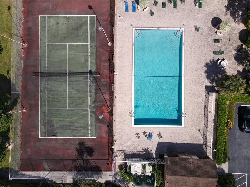 Image 37 of 40 For 260 76th Ave  207