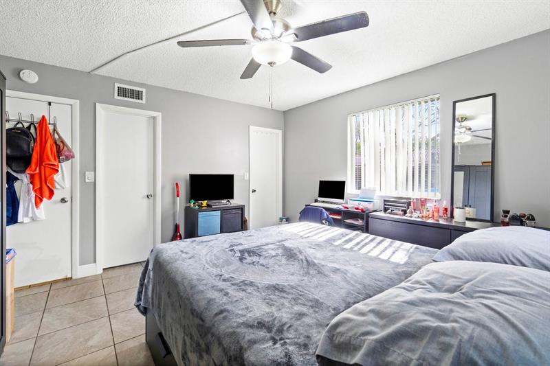 Image 13 of 17 For 1831 94th Ave