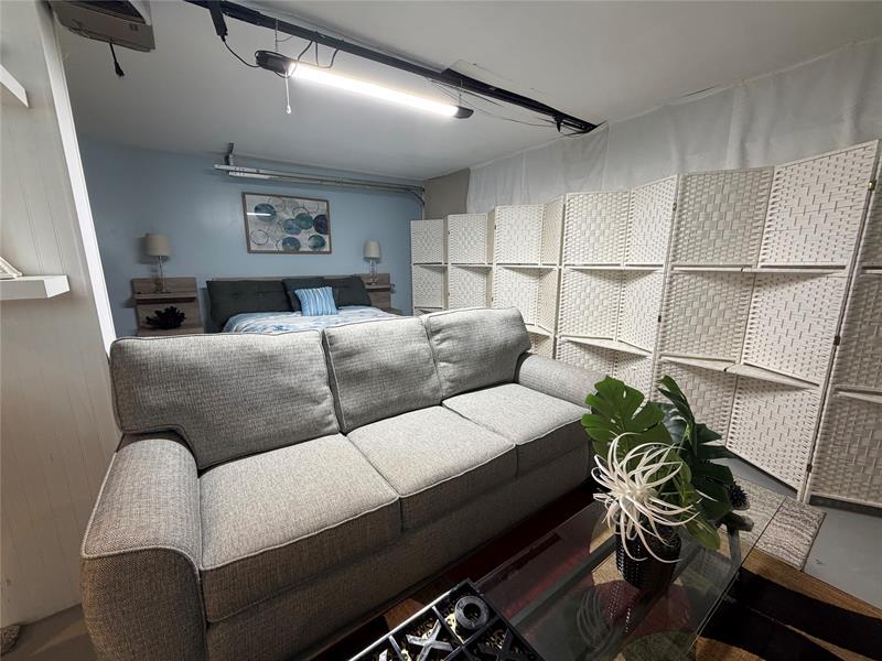Image 6 of 13 For 2787 14th Street