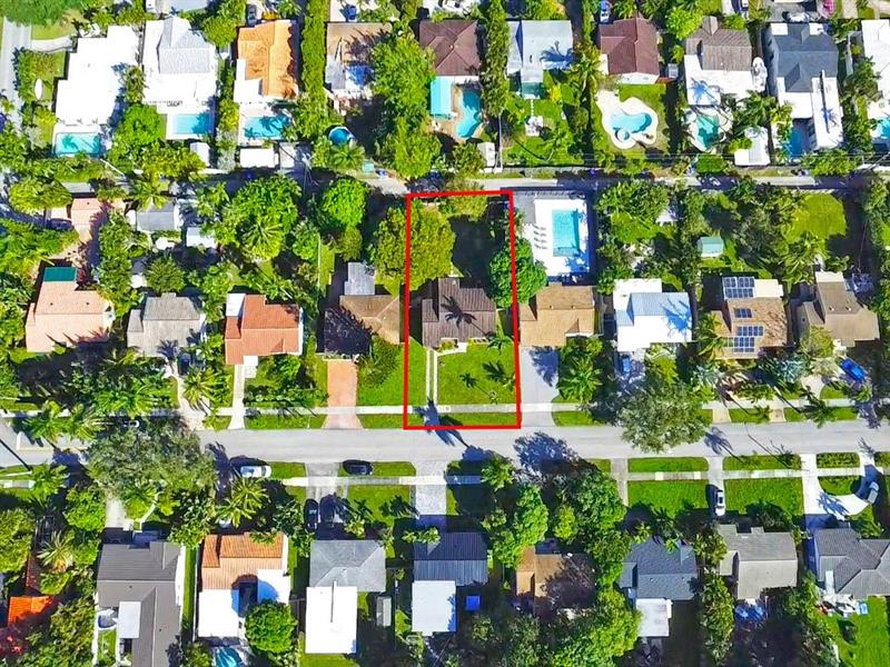 Image 28 of 33 For 1535 Plunkett St