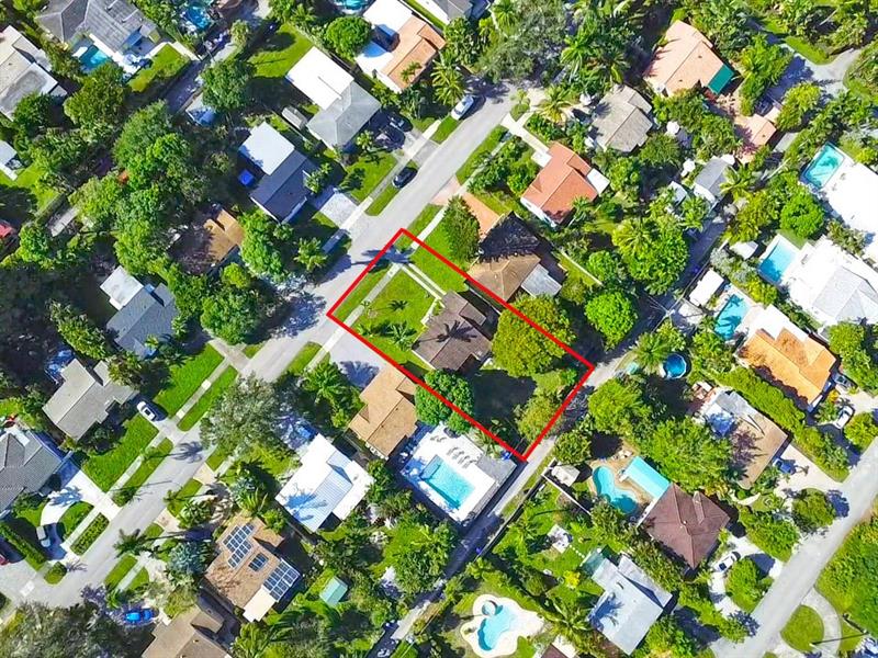 Image 29 of 33 For 1535 Plunkett St