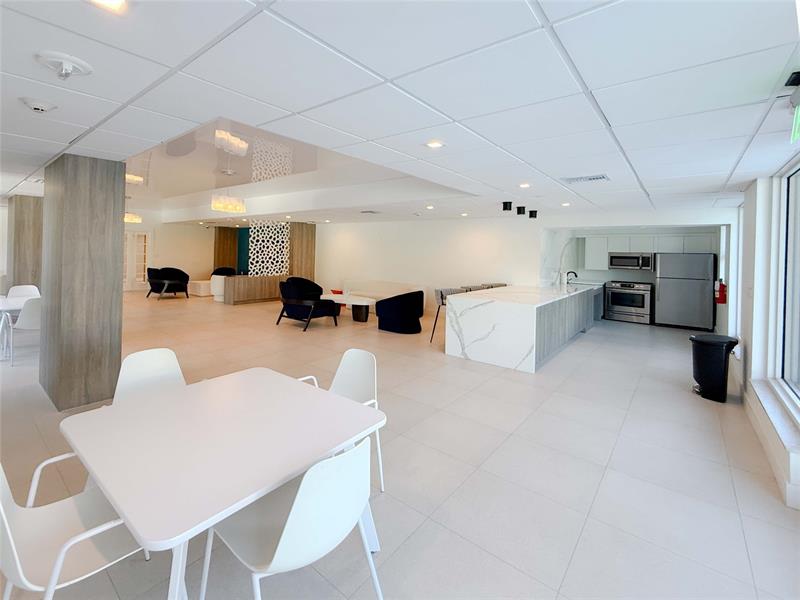 Image 10 of 35 For 1800 Andrews Ave  1g