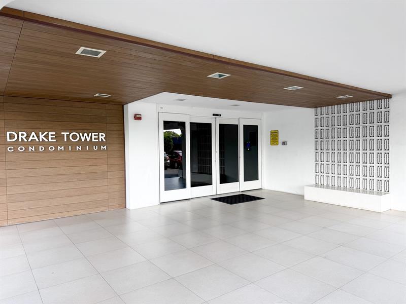 Image 2 of 35 For 1800 Andrews Ave  1g