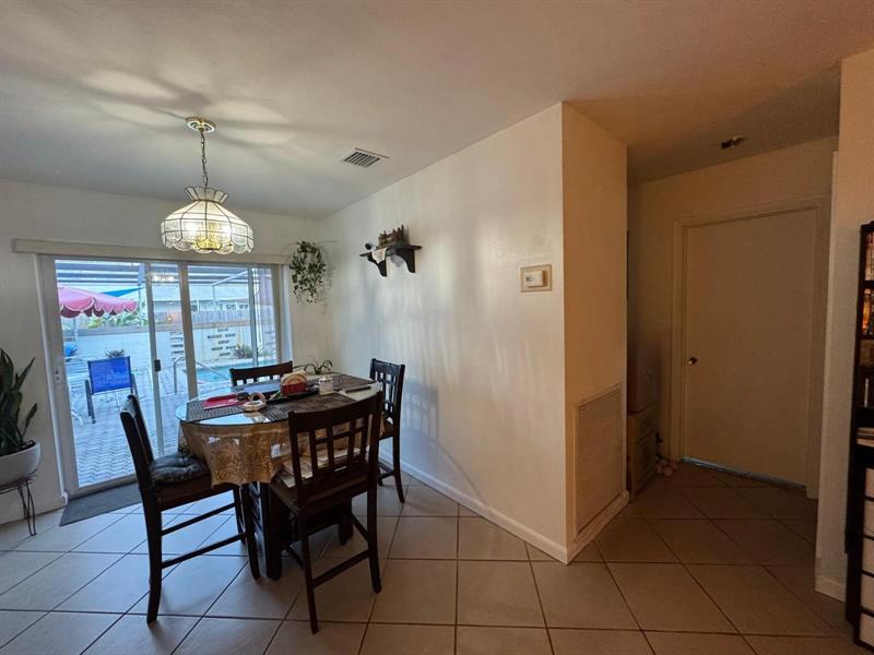 Image 16 of 49 For 31 57th Ct  