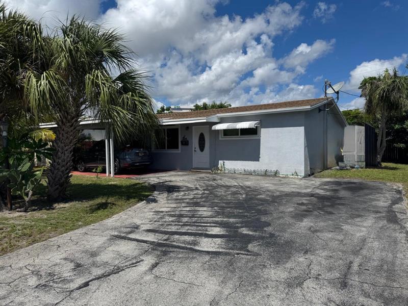 Image 2 of 49 For 31 57th Ct  