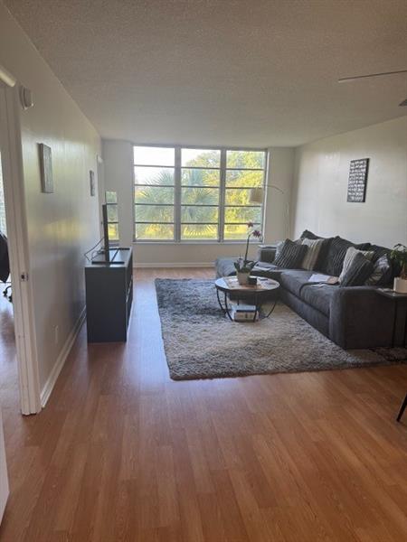 Details for 2661 Course Dr  305, Pompano Beach, FL 33069