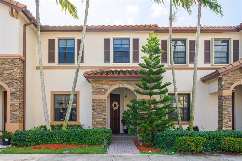 Details for 3216 6th St  , Homestead, FL 33033