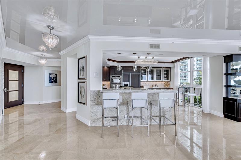 Image 17 of 50 For 3200 Ocean Blvd  309