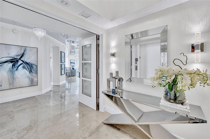 Image 26 of 50 For 3200 Ocean Blvd  309