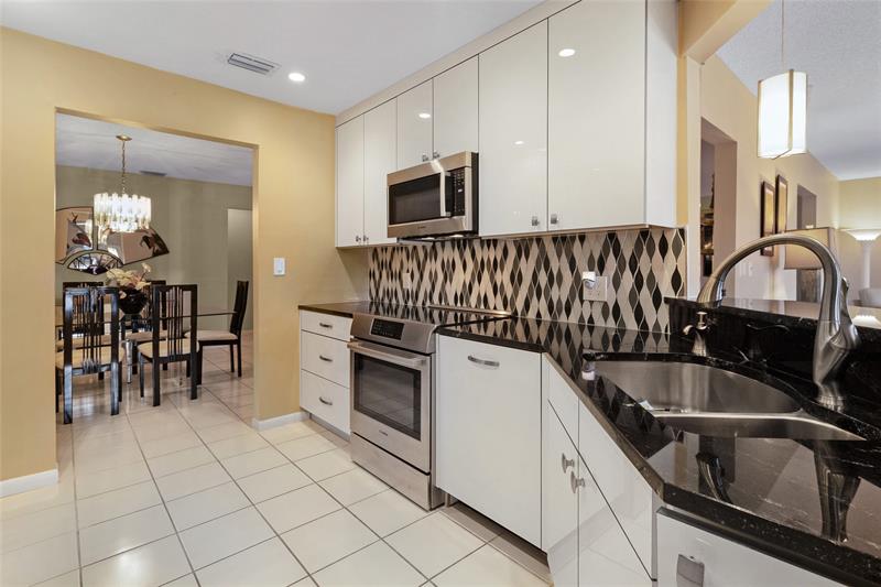 Image 10 of 41 For 3260 Deer Creek Lake Shore Dr  3260