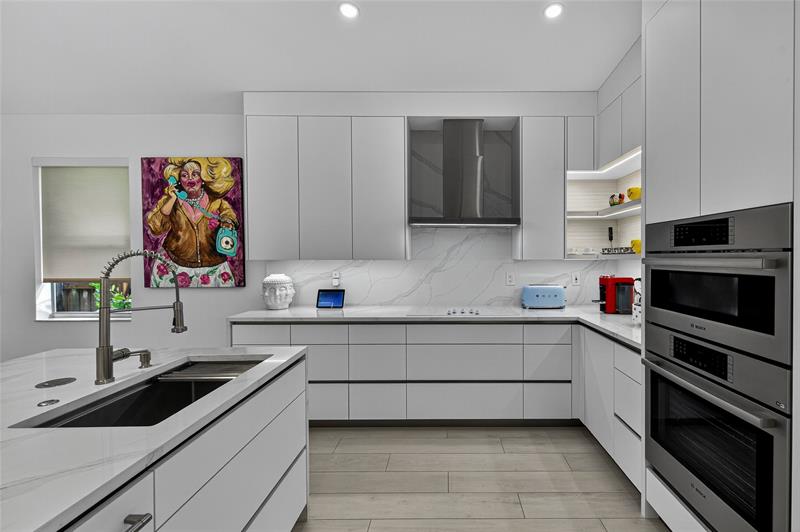 Image 8 of 52 For 21 25th St  