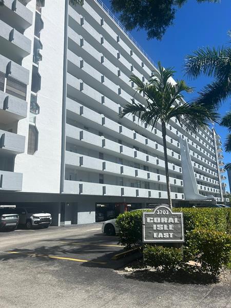 Details for 3703 166th St  1009, North Miami Beach, FL 33160