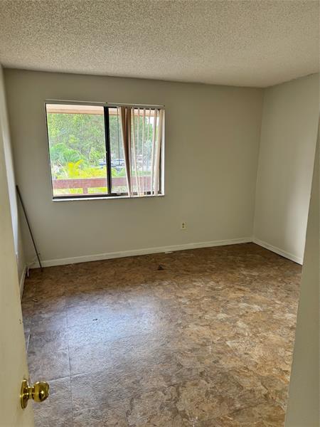 Image 7 of 12 For 615 210th St