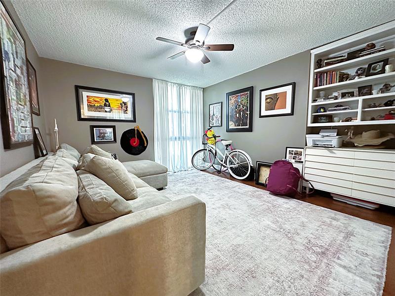 Image 19 of 35 For 1350 River Reach Dr  116