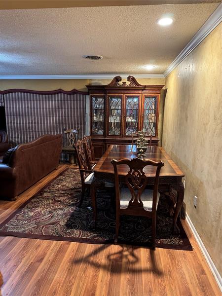 Image 10 of 40 For 936 Tropical