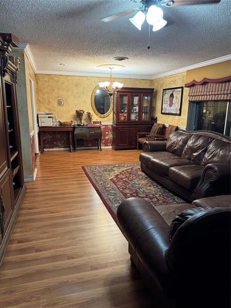 Image 11 of 40 For 936 Tropical