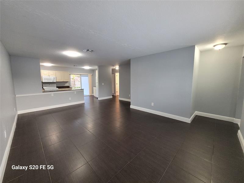 Image 10 of 47 For 3731 110th Ave  A