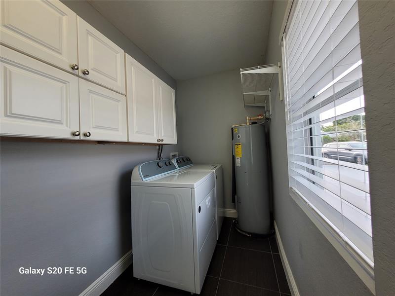 Image 17 of 47 For 3731 110th Ave  A