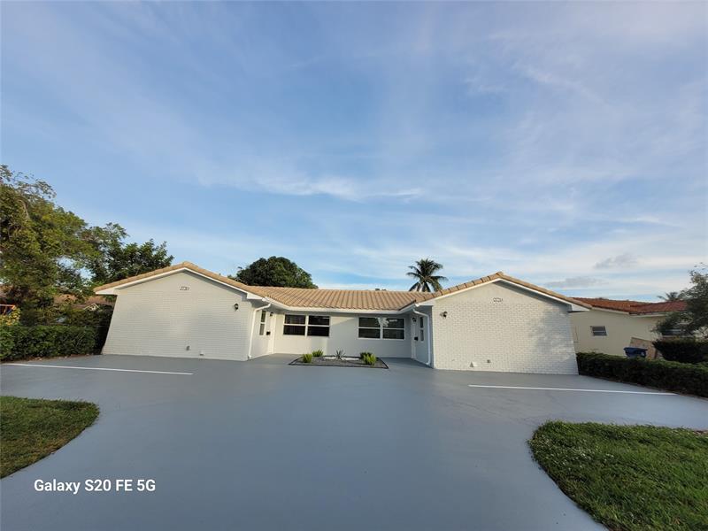 Image 19 of 47 For 3731 110th Ave  A