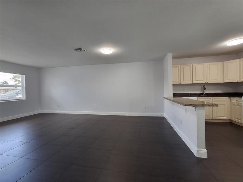 Image 22 of 47 For 3731 110th Ave  A