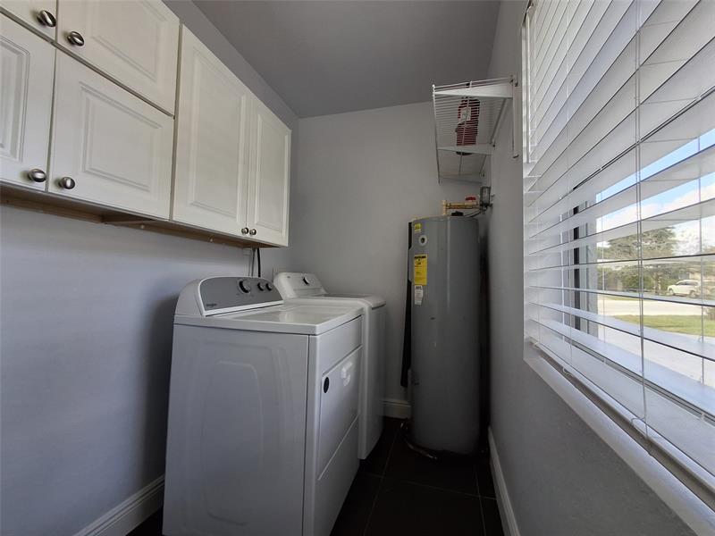 Image 23 of 47 For 3731 110th Ave  A