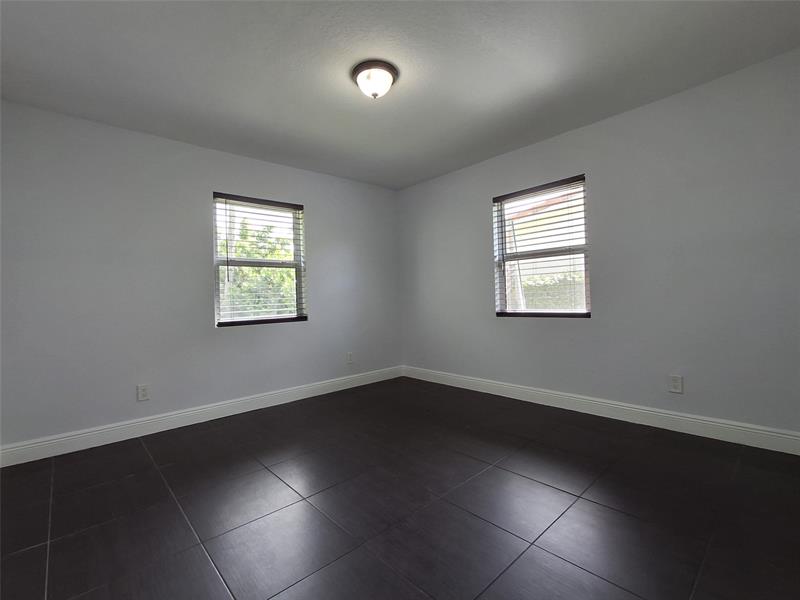 Image 29 of 47 For 3731 110th Ave  A