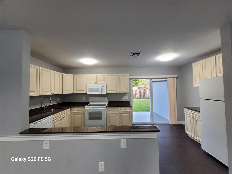 Image 3 of 47 For 3731 110th Ave  A