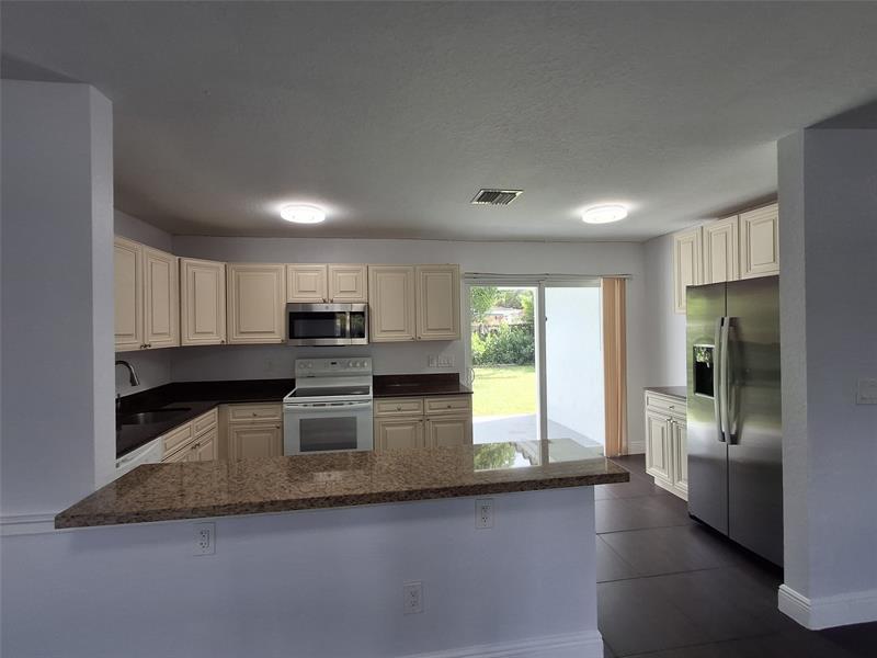 Image 40 of 47 For 3731 110th Ave  A