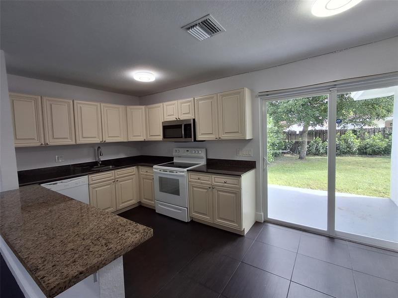 Image 45 of 47 For 3731 110th Ave  A