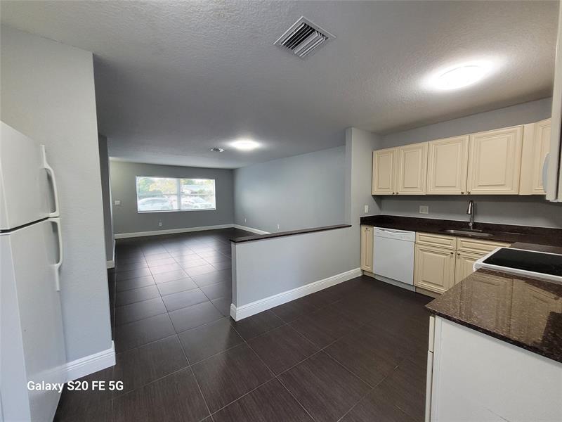 Image 6 of 47 For 3731 110th Ave  A