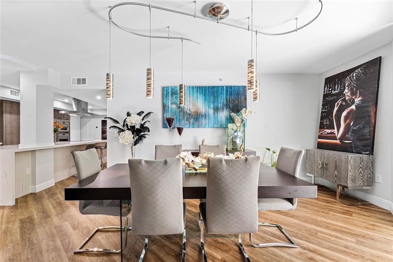 Image 16 of 56 For 99 Mizner Blvd  231