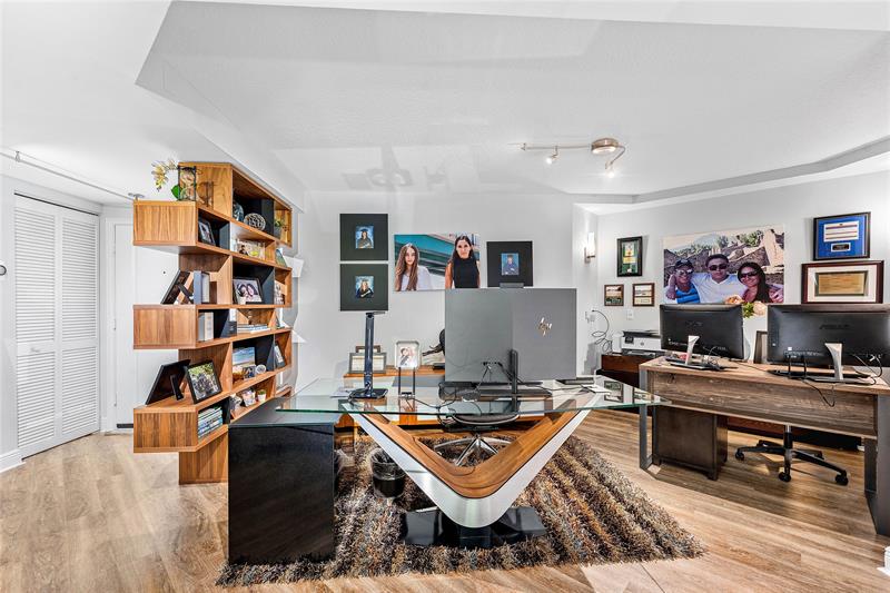 Image 30 of 56 For 99 Mizner Blvd  231