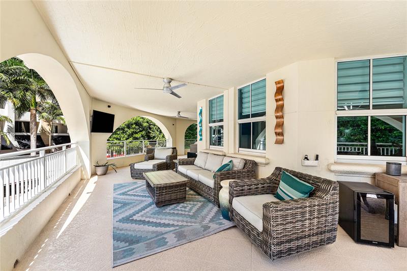 Image 43 of 56 For 99 Mizner Blvd  231