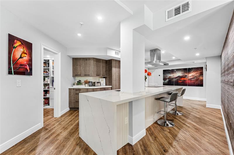 Image 6 of 56 For 99 Mizner Blvd  231